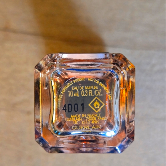 Guerlain L'Art & la Matière Tobacco Honey 10ml - Picture 3 of 3